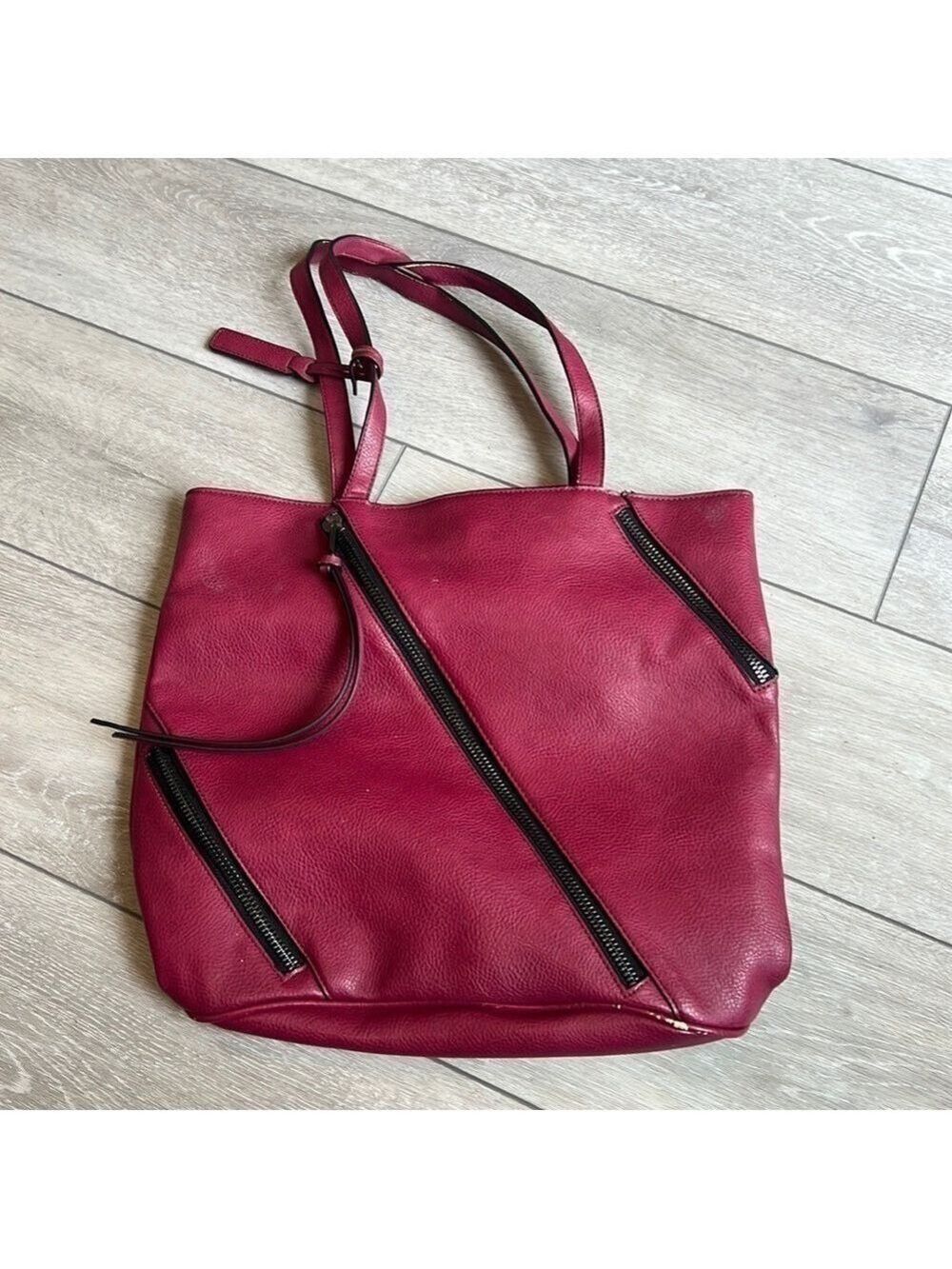 Joes maroon vegan leather zippered lined tote bag